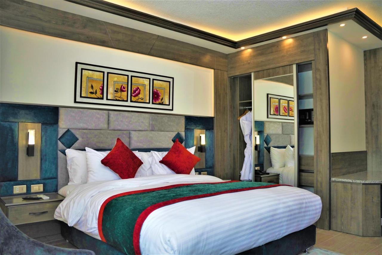 Hotel Petra Canyon